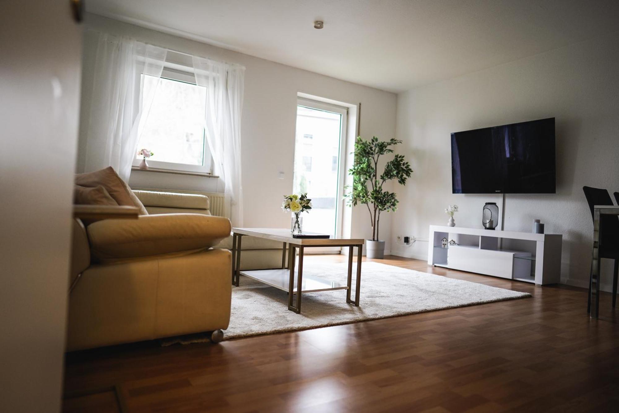 Moderne Ferienwohnung In Leimen Mit Balkon, Wehome Komfort Bagian luar foto