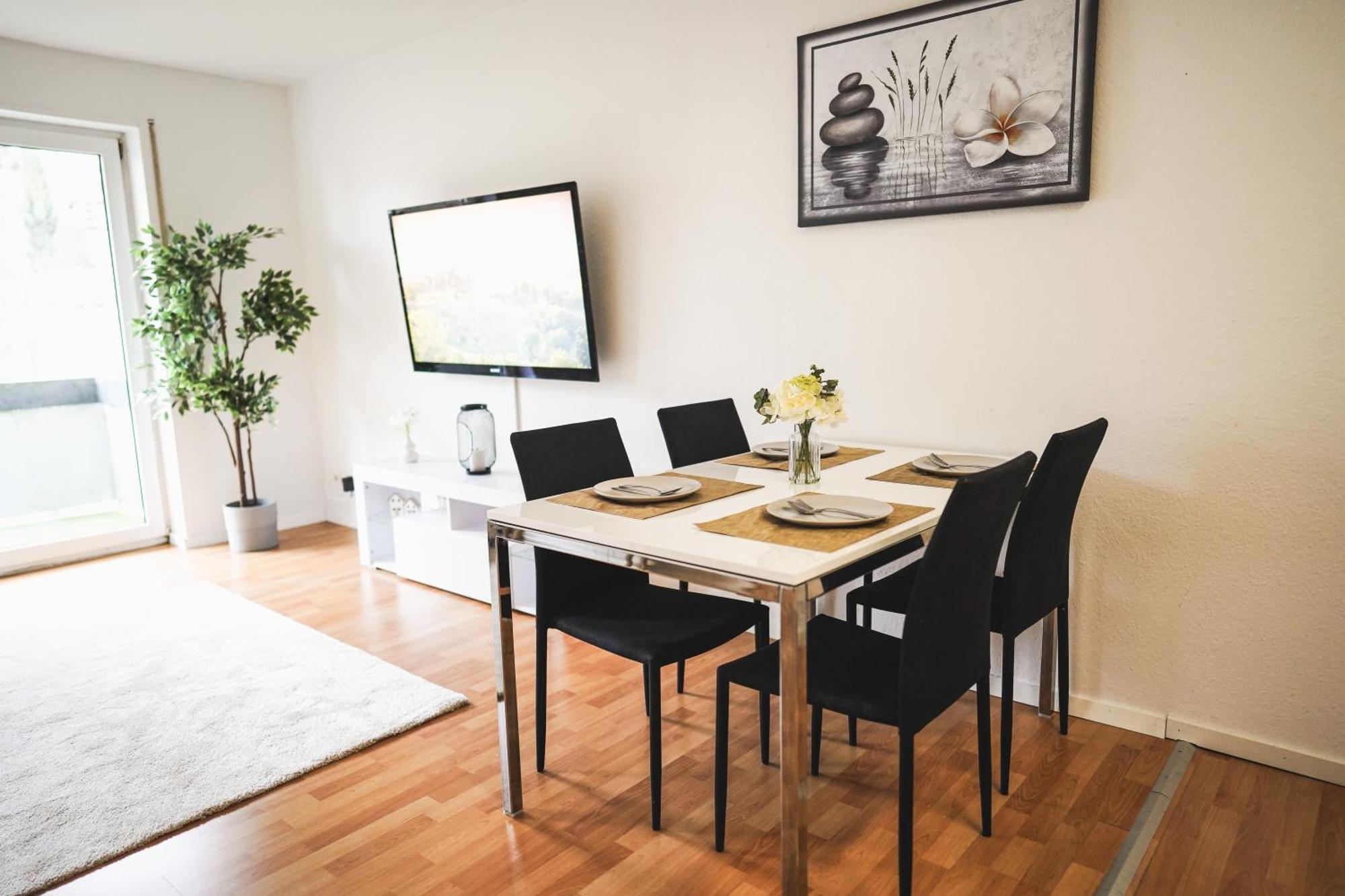 Moderne Ferienwohnung In Leimen Mit Balkon, Wehome Komfort Bagian luar foto